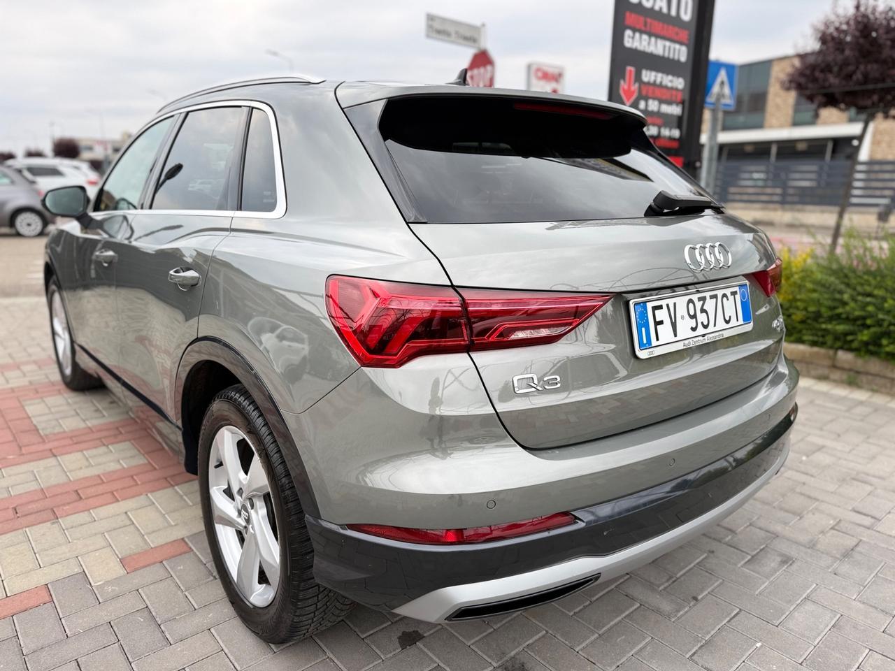 Audi Q3 40 TDI quattro S tronic 190CV .GANCIO TRAINO