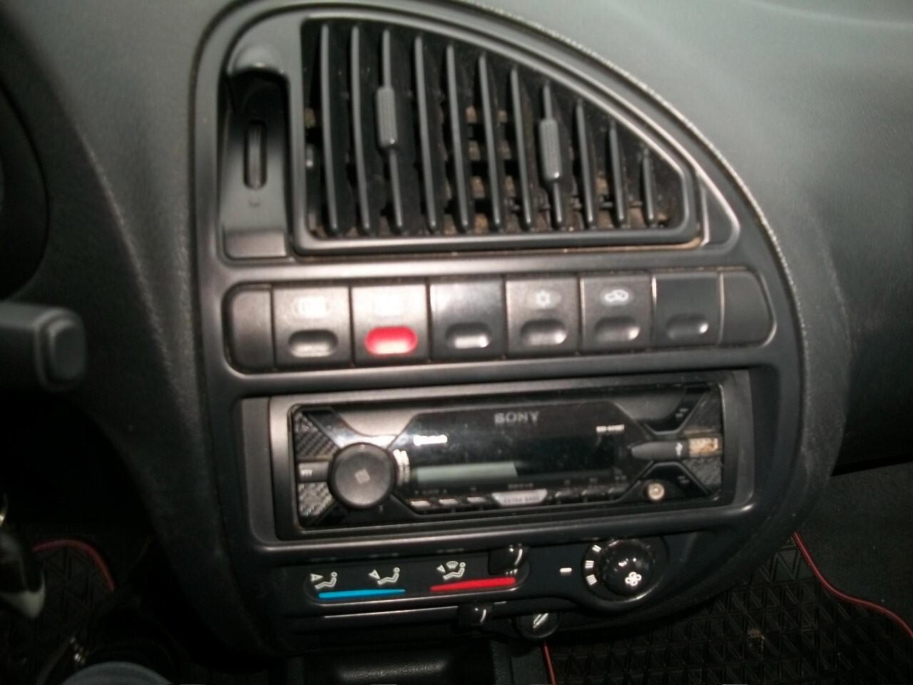 Citroen SAXO 1.1i cat 5 porte X 05 POR IMMAT 15/03/2000 CC 1124 BENZINA KM 158200 SI PUO FARE DEPOCA ON 250,00 EURO