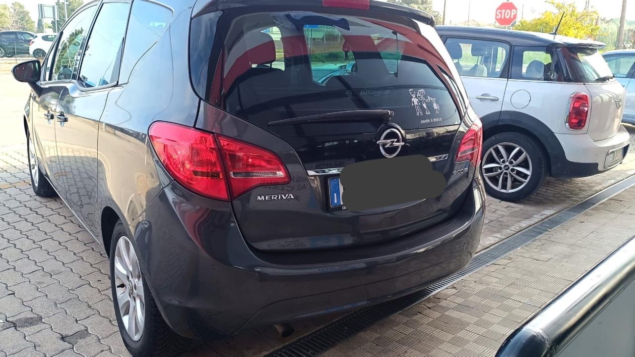 Opel Meriva 1.3 CDTI 95CV ecoFLEX Cosmo