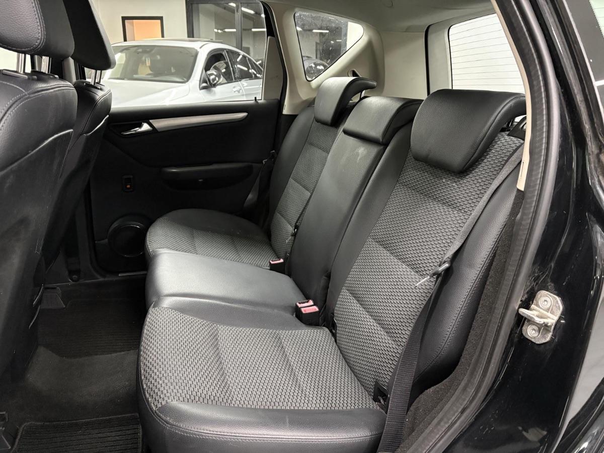 MERCEDES A180 CDI Avantgarde UNICO PROP/ NAVI/ PELLE