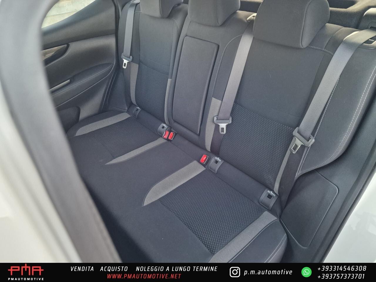 Nissan Qashqai II 1.5 dci Acenta 115cv dct