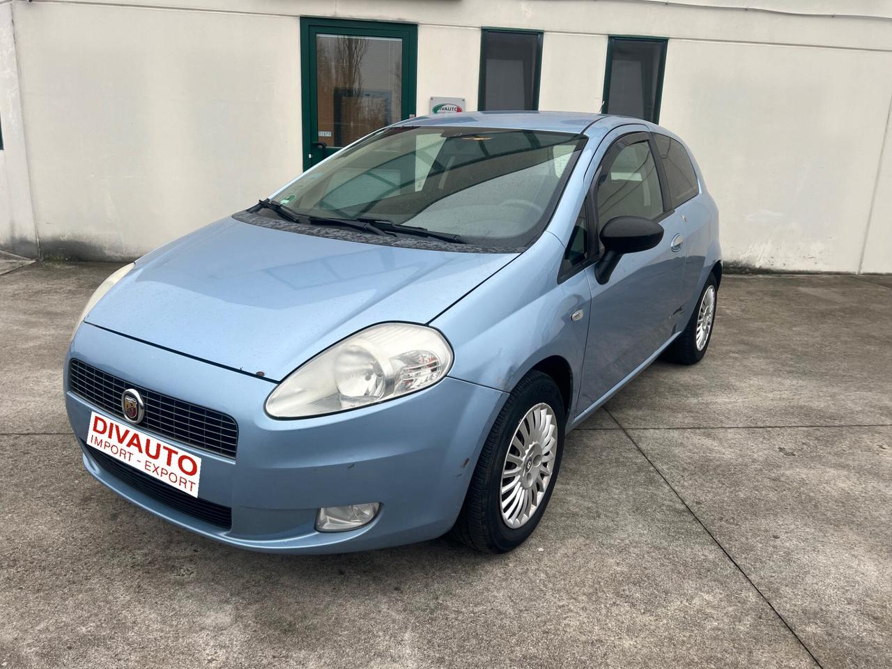 Fiat Punto NEOPATENTATI