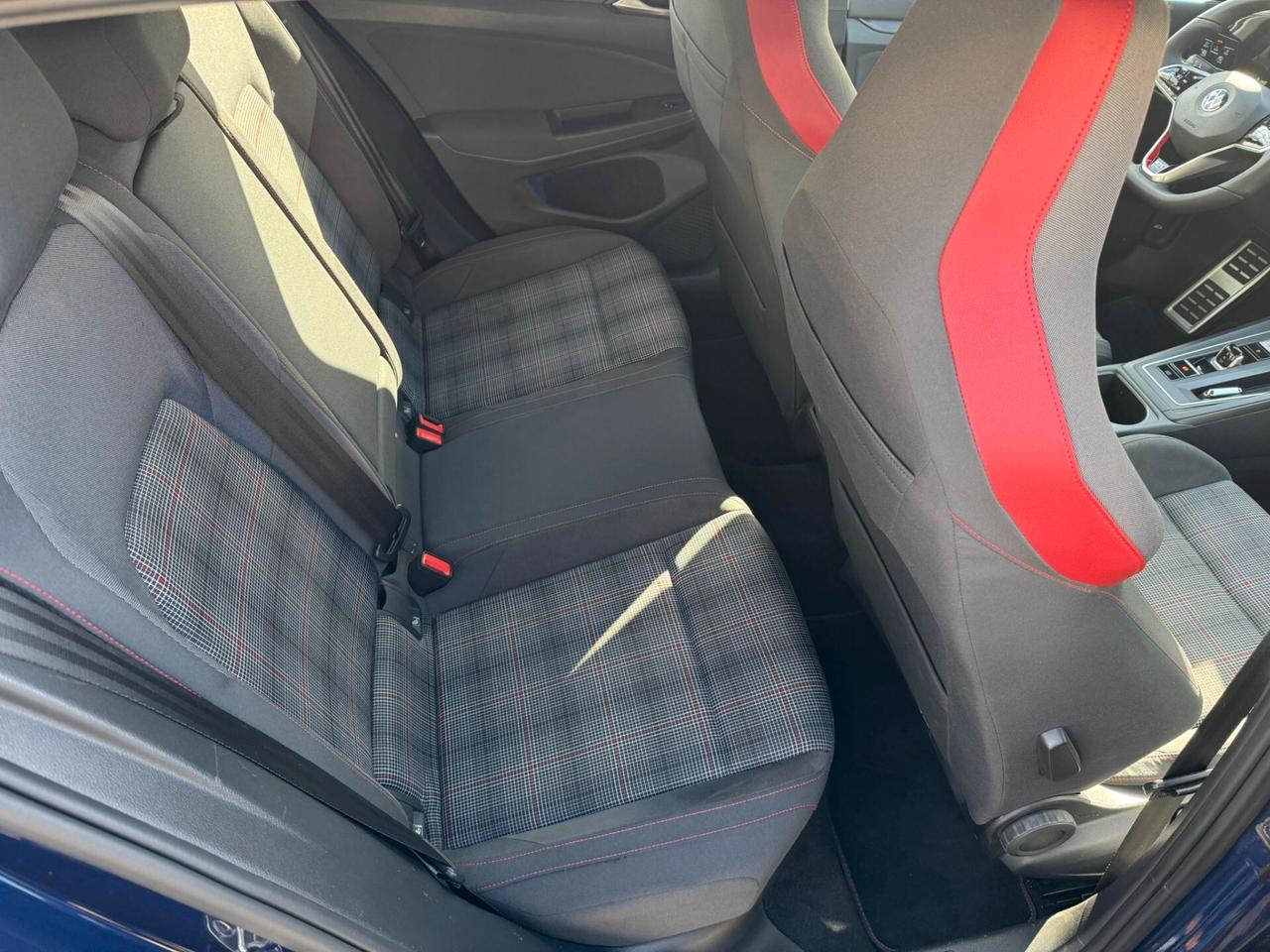 Volkswagen Golf GTI 2.0 DSG