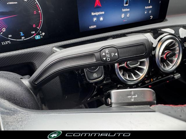 MERCEDES-BENZ A 200 d Automatic AMG Line Premium