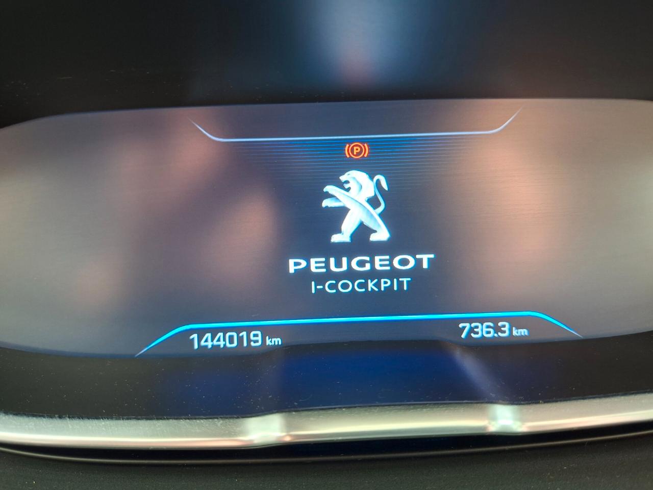 Peugeot 3008 1.2 Allure DA NEOPATENTATI