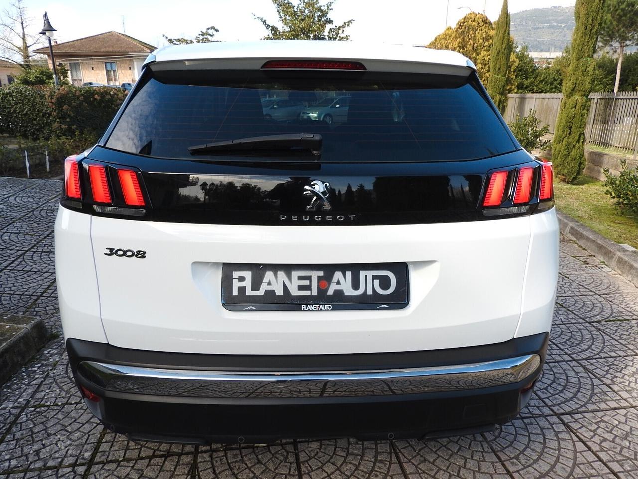 PEUGEOT 3008 1.6 BlueHDi 120CV