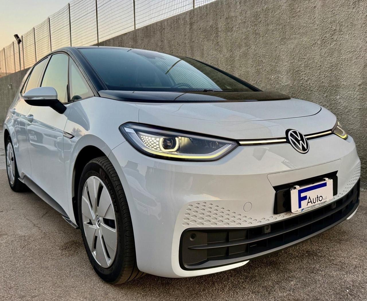 Volkswagen ID.3 58 kWh,Tetto panoramico,LED ambiete,Full LED,ecc.