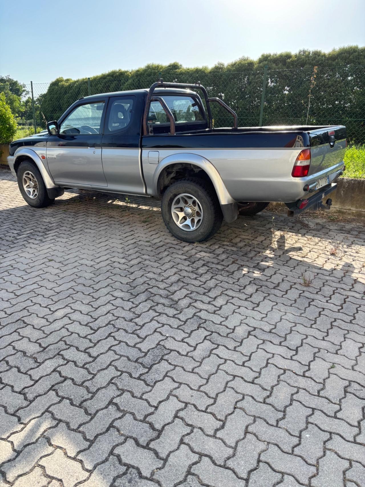 Mitsubishi L200 2.5 DI-D/136CV Single Cab Inform