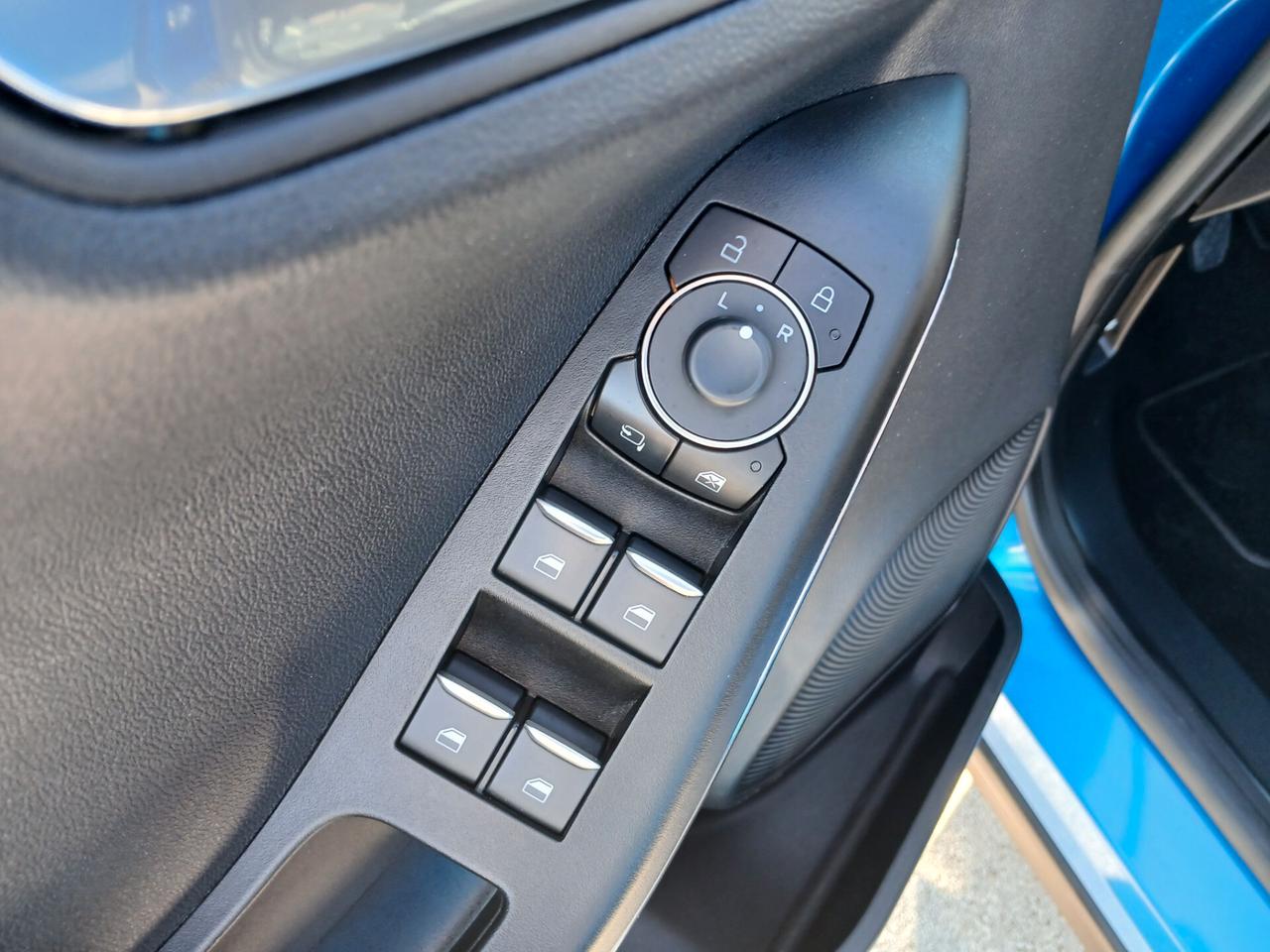 FORD PUMA HYBRID BENZ ST-LINE 2023