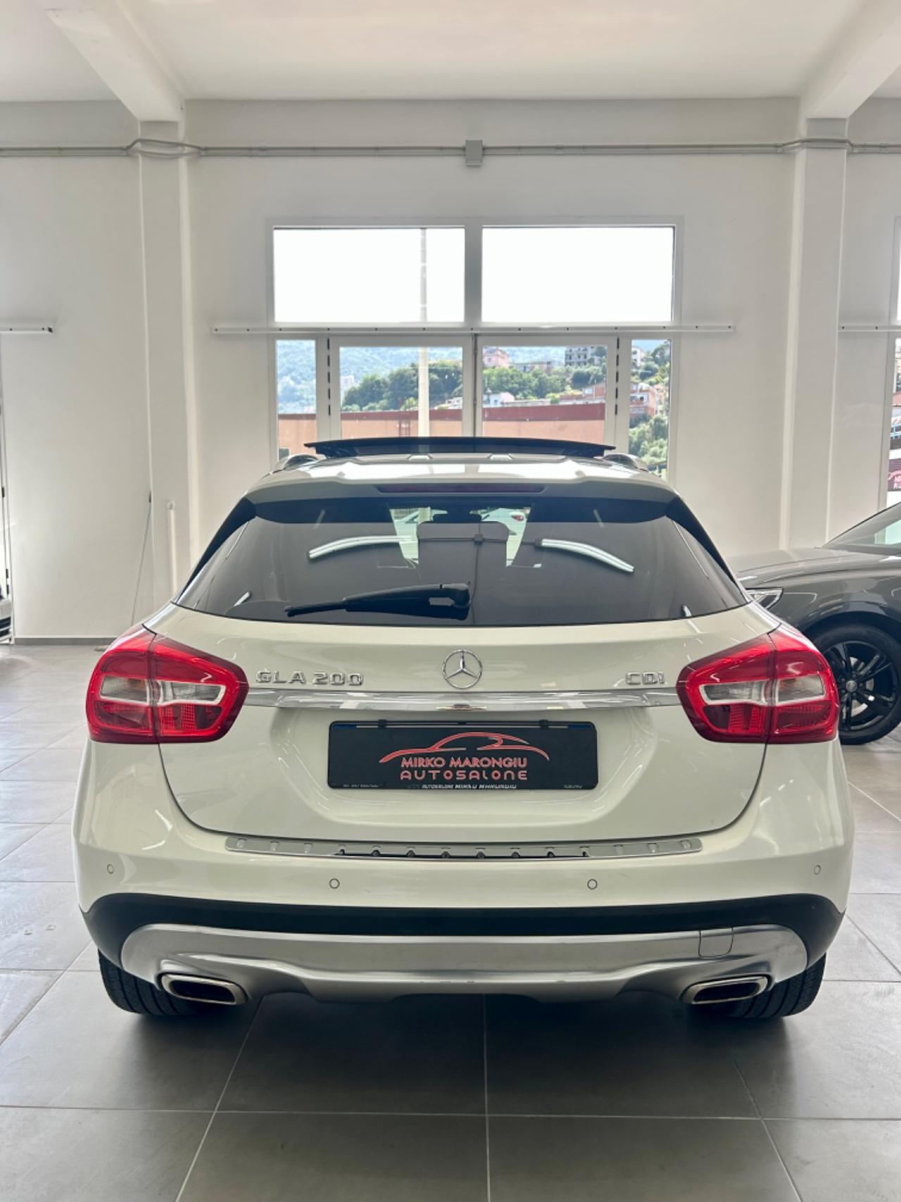 Mercedes-benz GLA 200 d Sport TETTO finanziabile