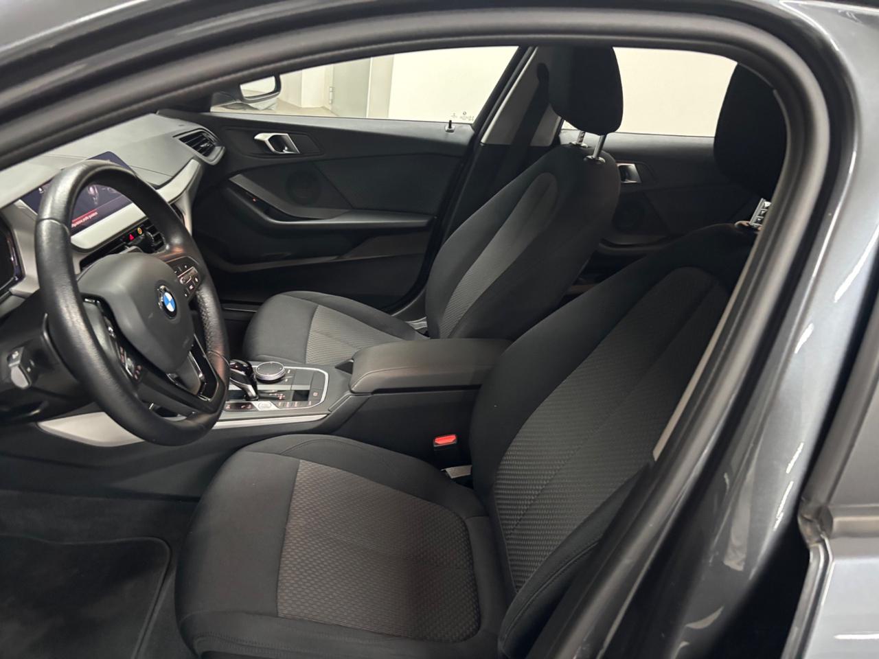 Bmw 116 116d 5p. Business Advantage Automatica