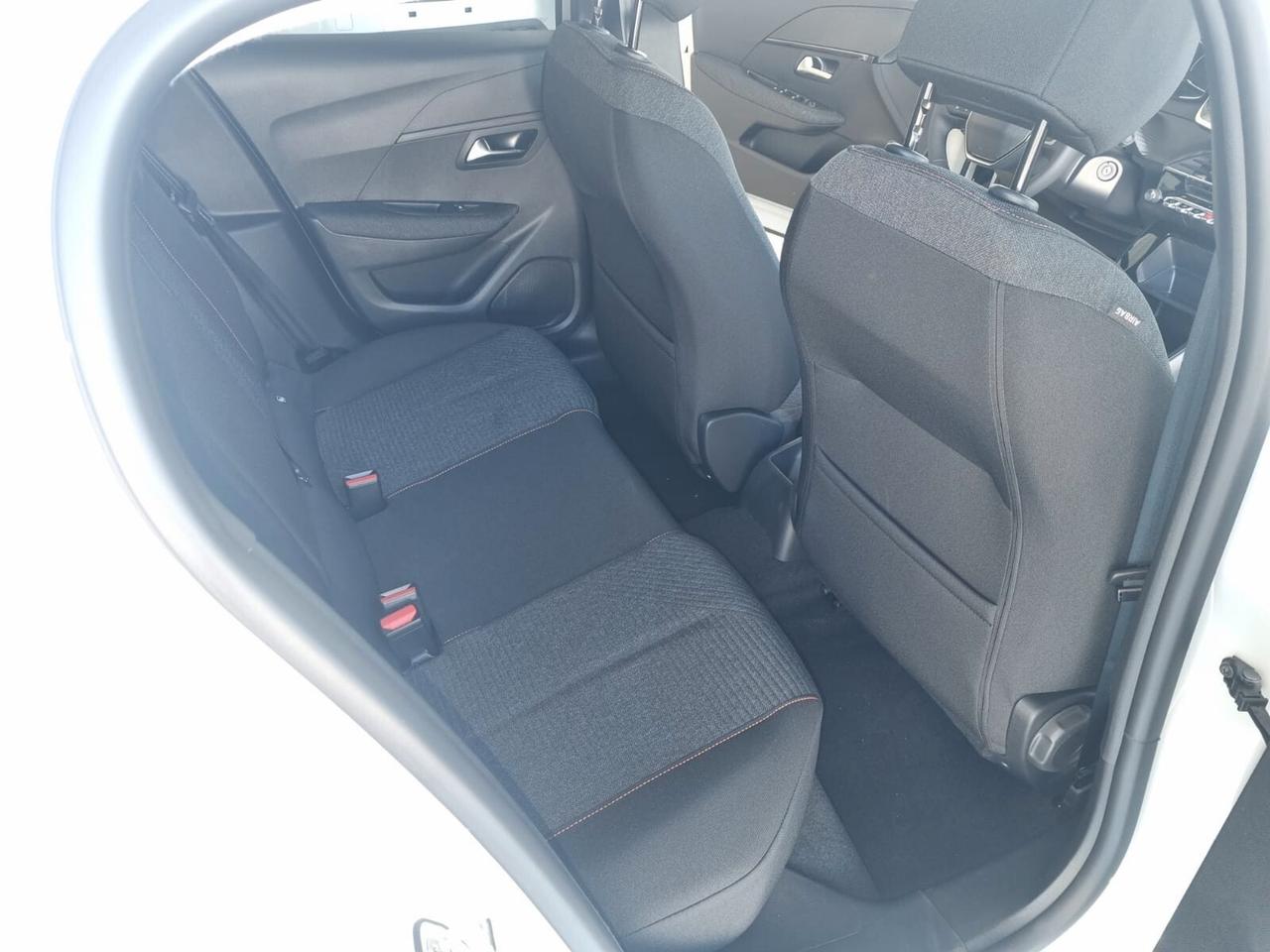 Peugeot 208 EDITION