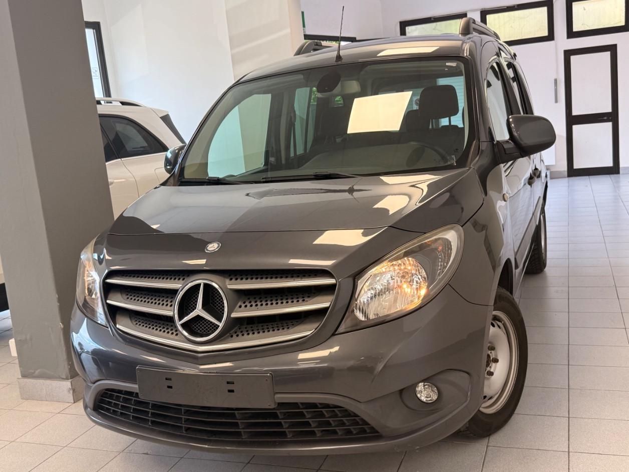 Mercedes-Benz Citan 1.5 DCI 111 CDI TOURER IVA ESPOSTA
