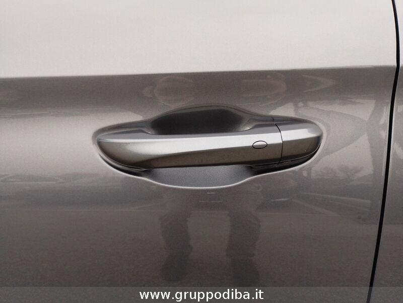 MG ZS NUOVO HEV 1.5L HEV COM MY25 Gray