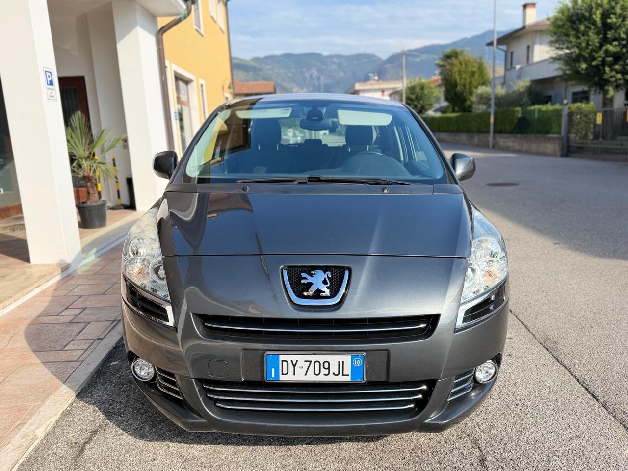 Peugeot 5008 2.0 HDi 163CV aut. Féline