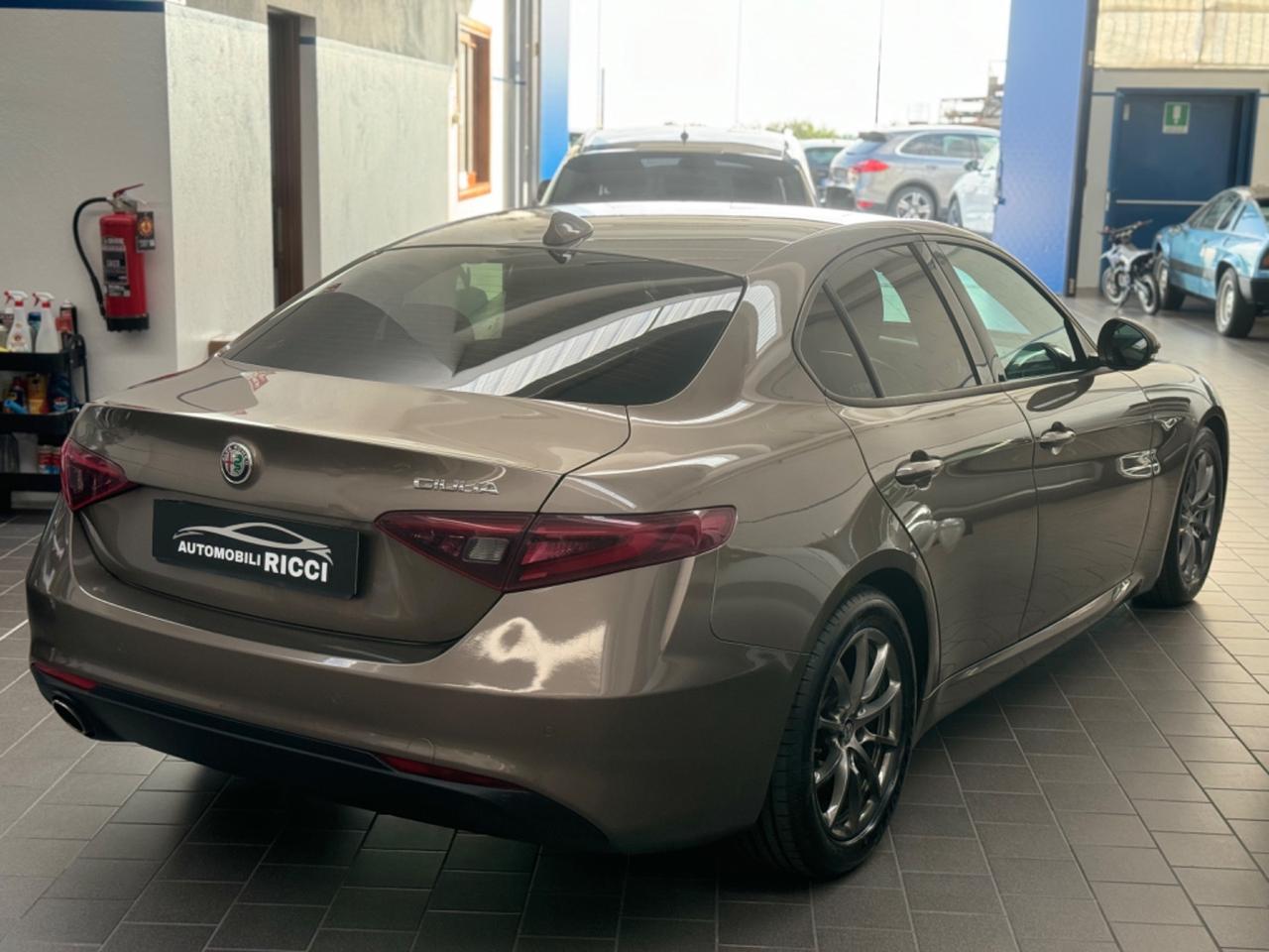 Alfa Romeo Giulia 2.2 Turbodiesel 150 CV AT8 Super