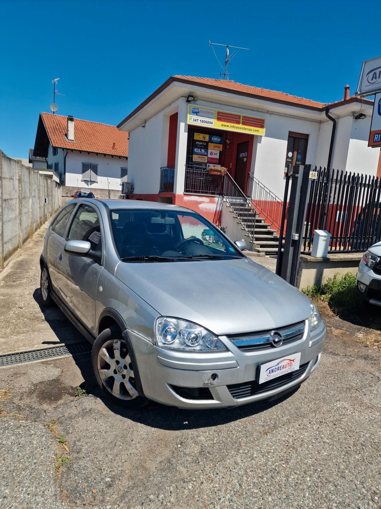 Opel Corsa 1.2i 16V cat 3 porte Sport