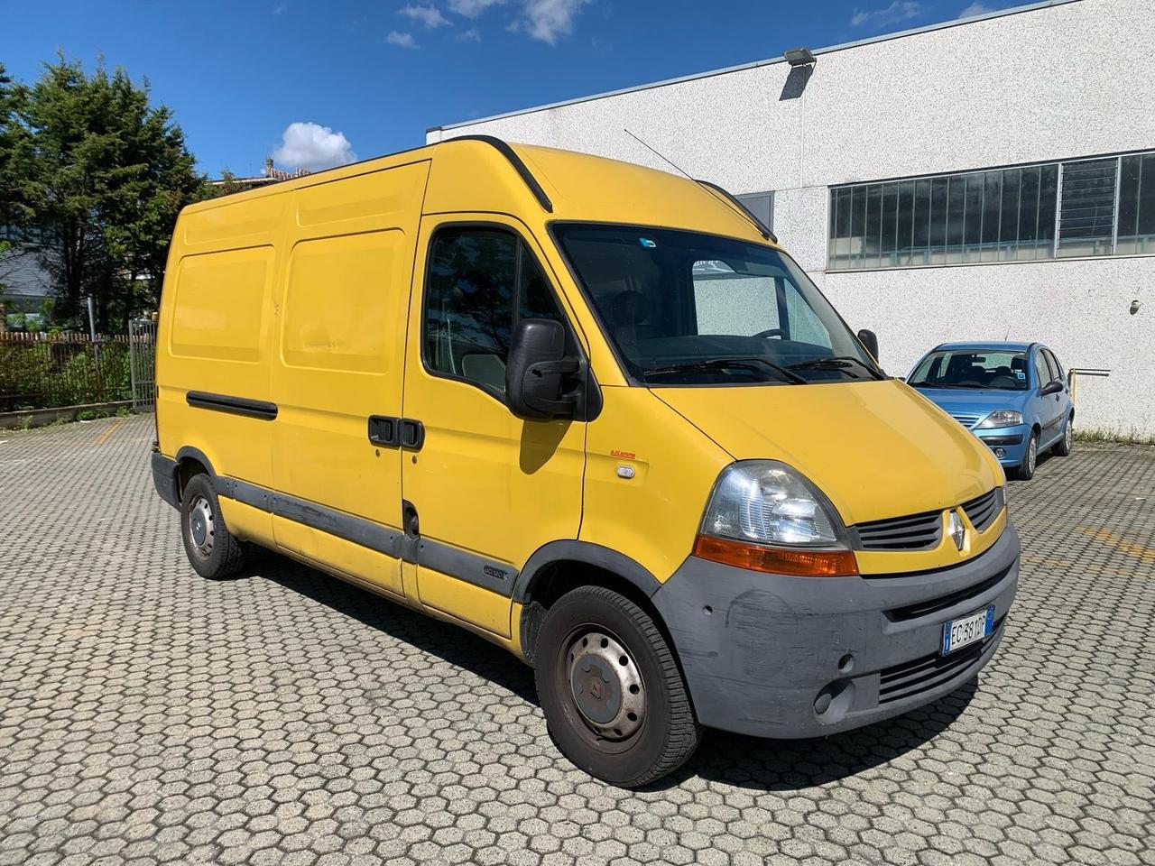 Master 2.5dci tetto alto passo lungo 2010