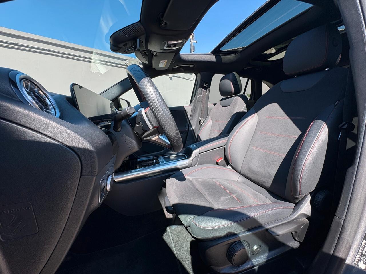 Mercedes-benz GLA 200 d AUTOMATIC AMG LINE PREMIUM PLUS TETTO APRIBILE