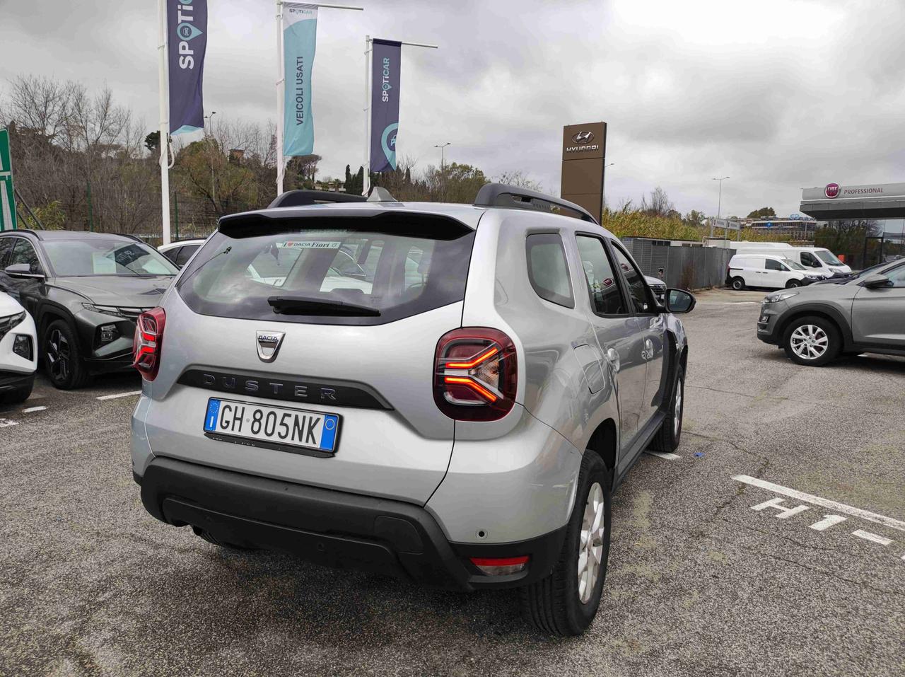 DACIA Duster II 2021 - Duster 1.0 tce Comfort Gpl 4x2 100cv