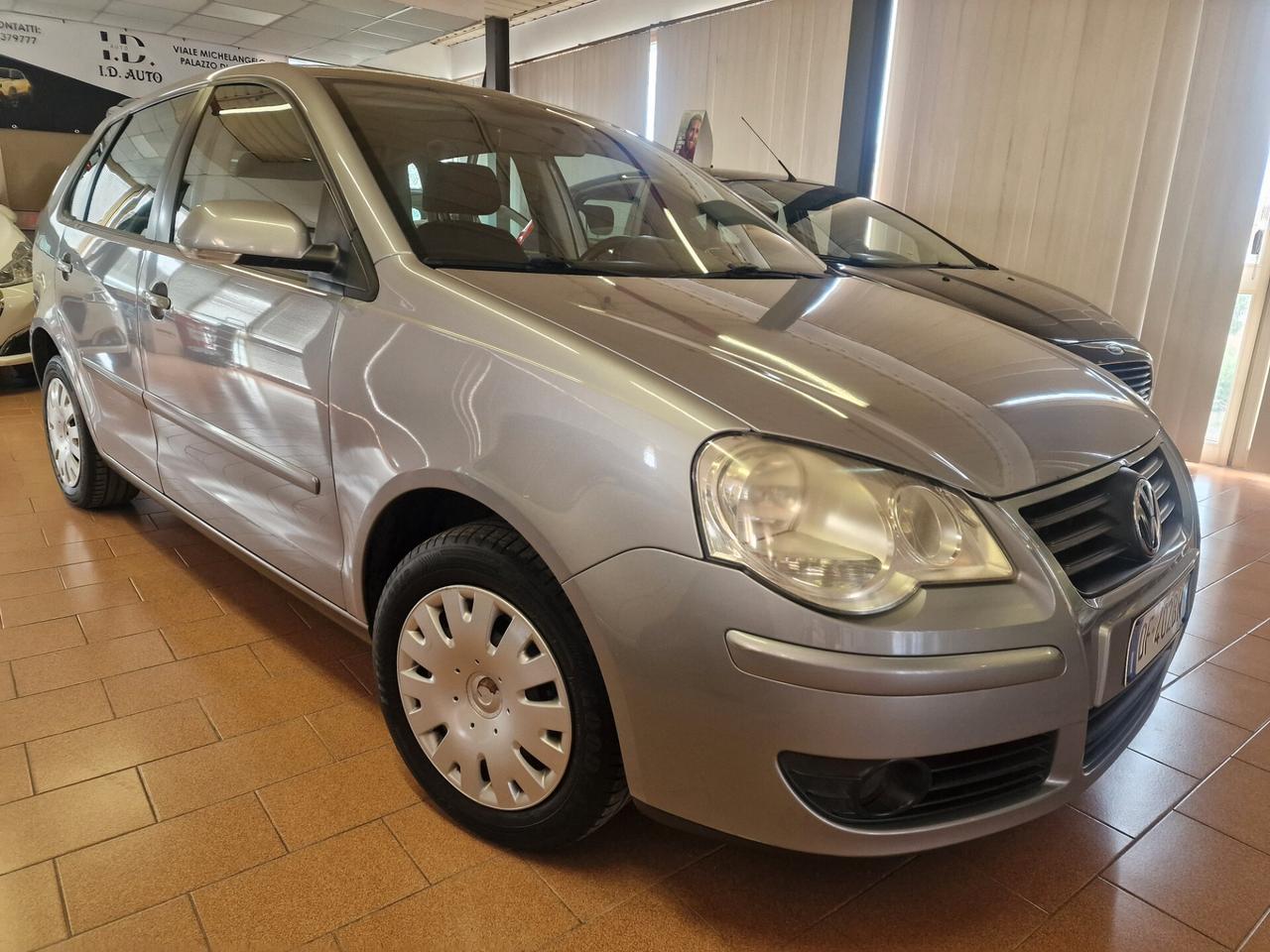 Volkswagen Polo 1.4/80CV 16V 5p. Comfortline