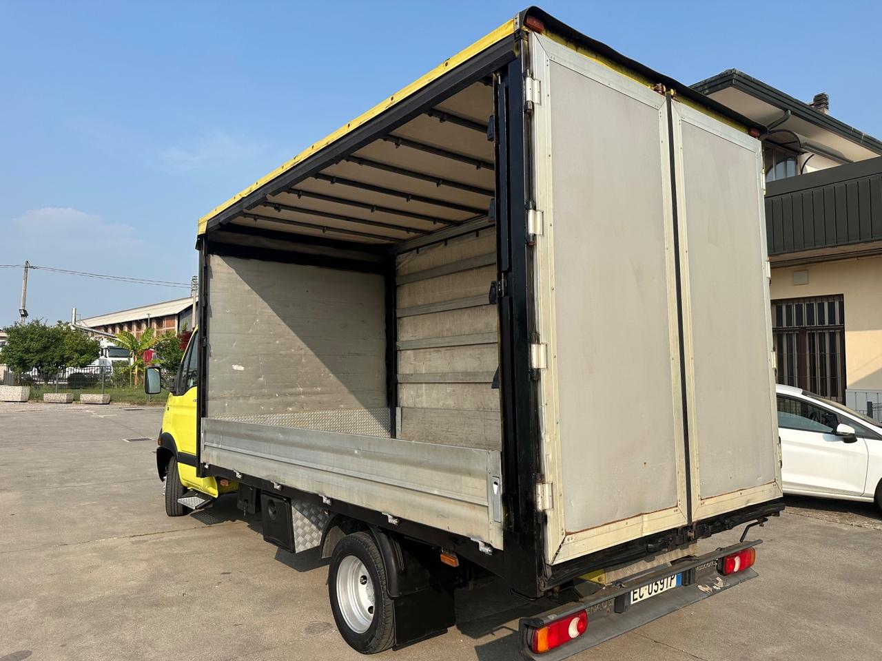 Renault Trafic T29 2.5 dCi/150 PL-TN Furgone DPF