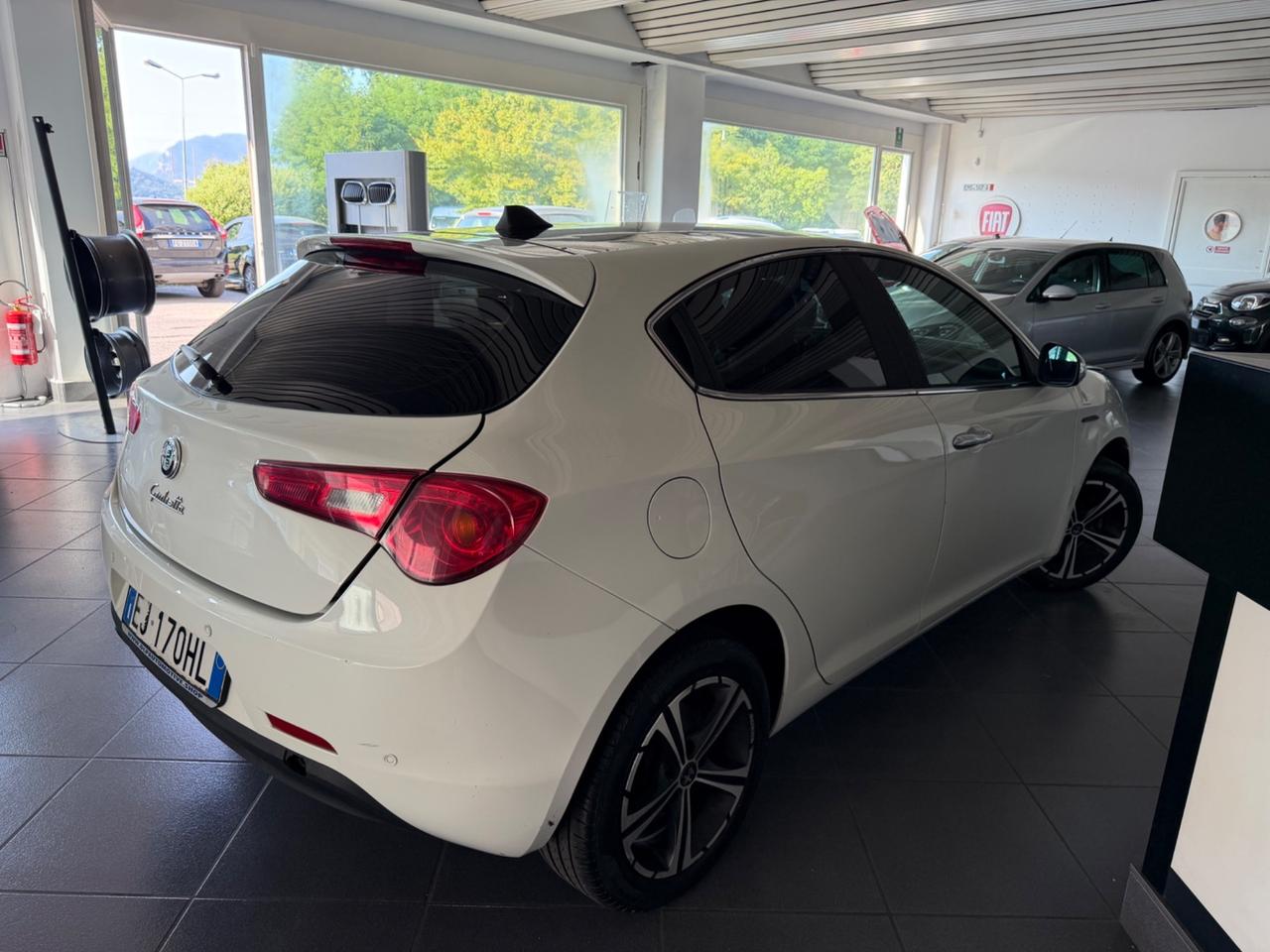 Alfa Romeo Giulietta 1.6 JTDm-2 105 CV Exclusive