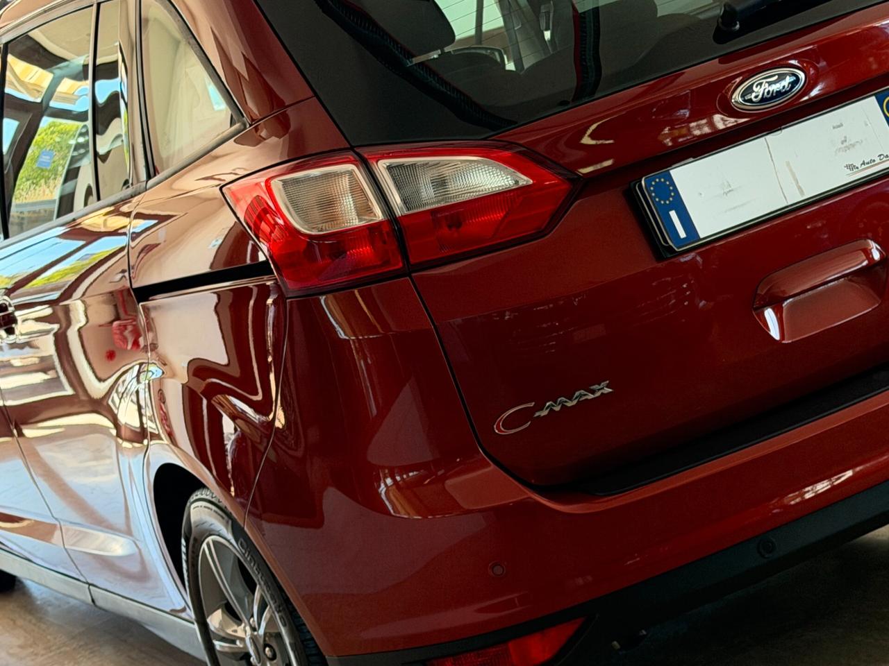 Ford C-Max 7 1.5 TDCI 120 cv. BUSINESS (7 posti)