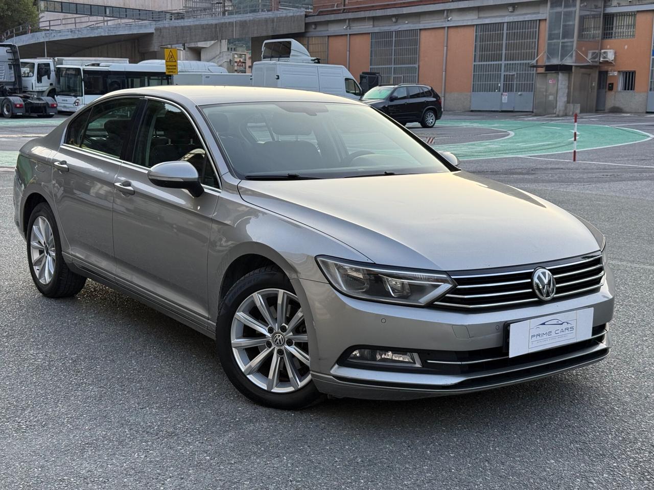 VOLKSWAGEN PASSAT BERLINA 2.0 tdi HIGHLINE EURO 6