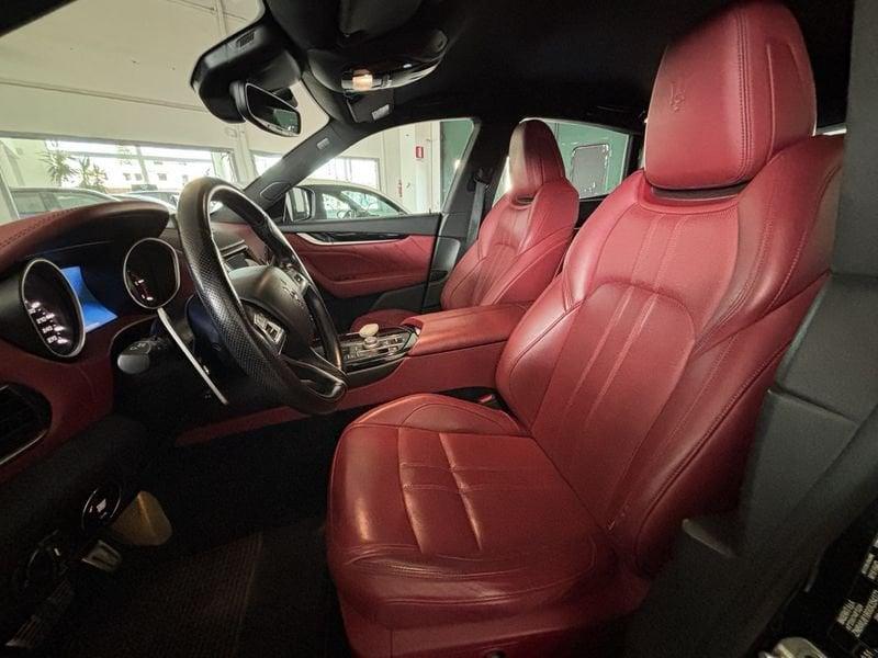 Maserati Levante LEVANTE 250 CV