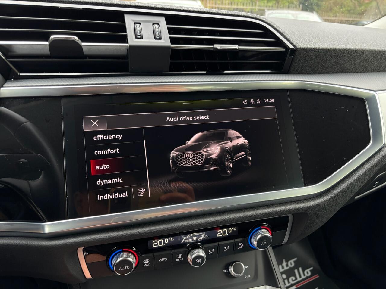 Audi Q3 SPB 35 TDI S tronic 150 CV S-LINE - MY 22