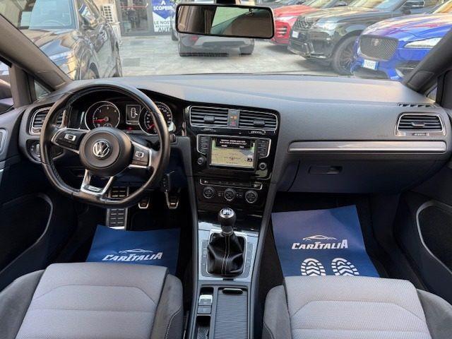 VOLKSWAGEN Golf 2.0 TDI 5p. BlueMotion Technology R-LINE