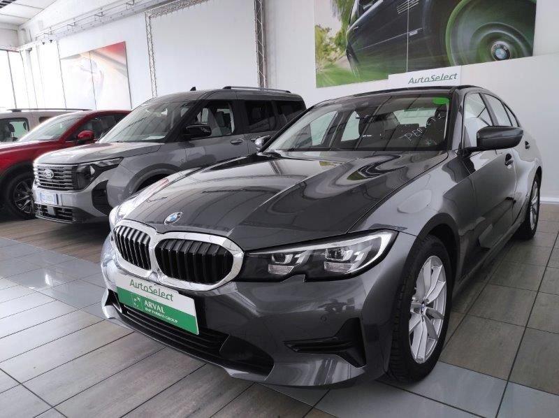 BMW Serie 3 (G20/21/80) 320d xDrive Business Advantage