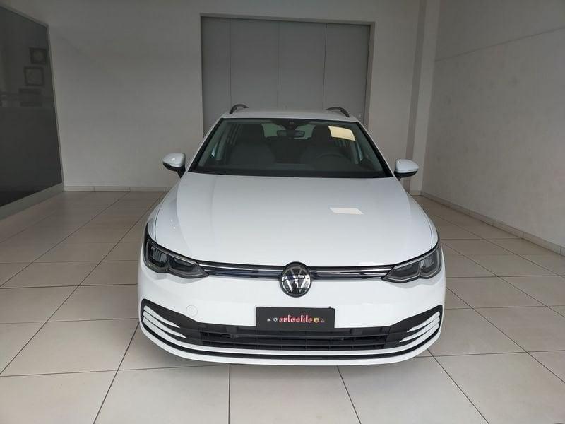 Volkswagen Golf Variant 8 2.0 TDI SCR DSG Life 115cv KM0