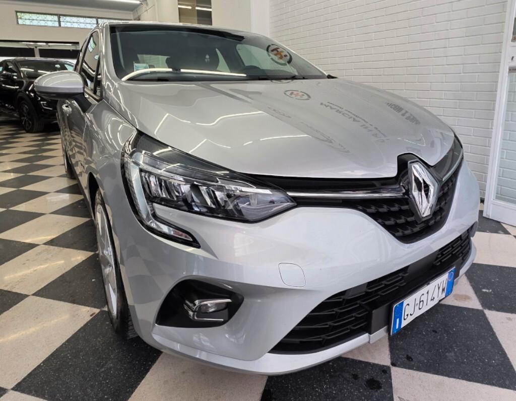 Renault Clio TCe 90 CV 5 porte Neopatentati