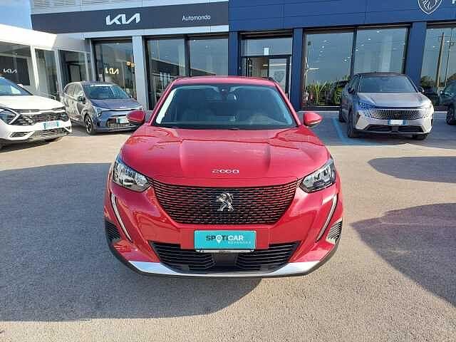 Peugeot 2008 motore elettrico 136 CV Allure