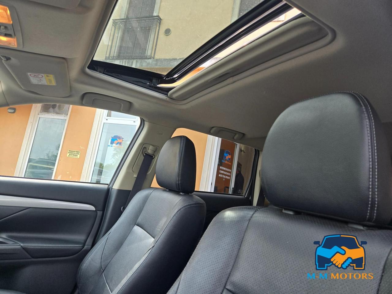 Mitsubishi Outlander phev 2.0 Instyle Diamond 4wd