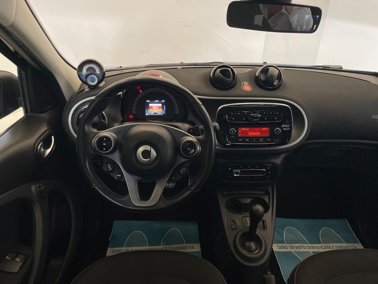 Smart ForFour 70 1.0 twinamic Superpassion