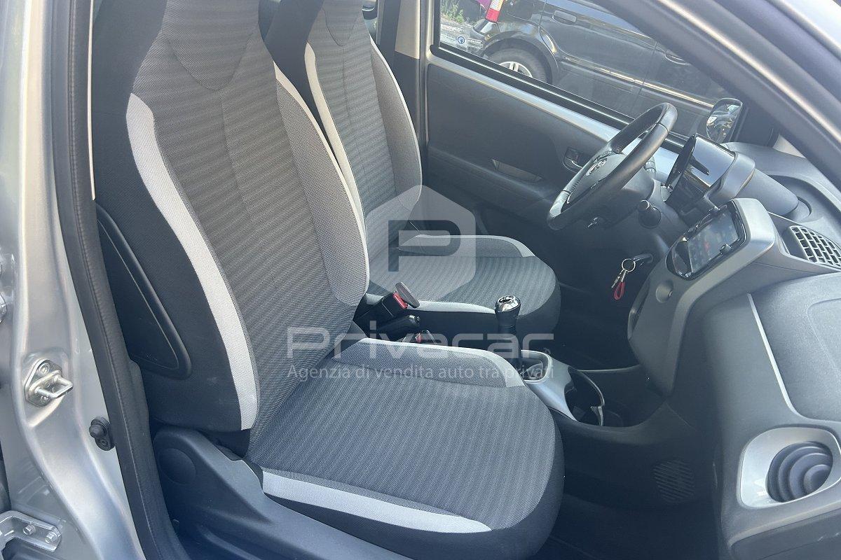TOYOTA Aygo Connect 1.0 VVT-i 72 CV 5 porte x-play