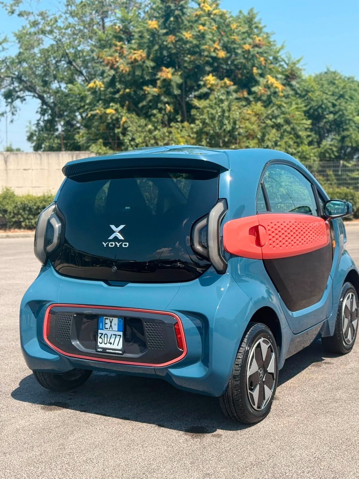 Xev Yoyo Premium iva esposta km 0 garanzia 24 mesi