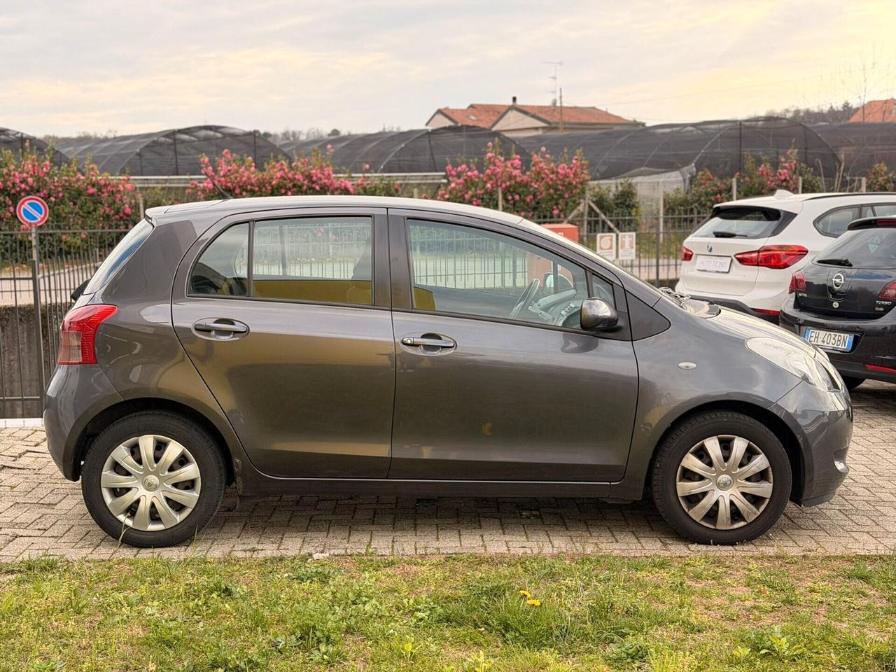 Toyota Yaris 1.3 B 5 porte Navi