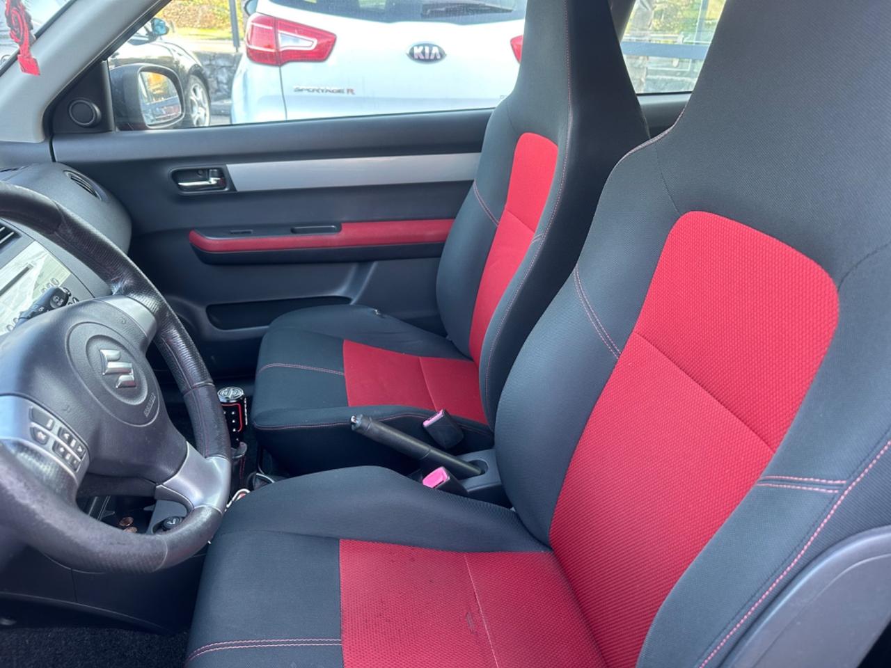Suzuki Swift 1.6 3p. Sport