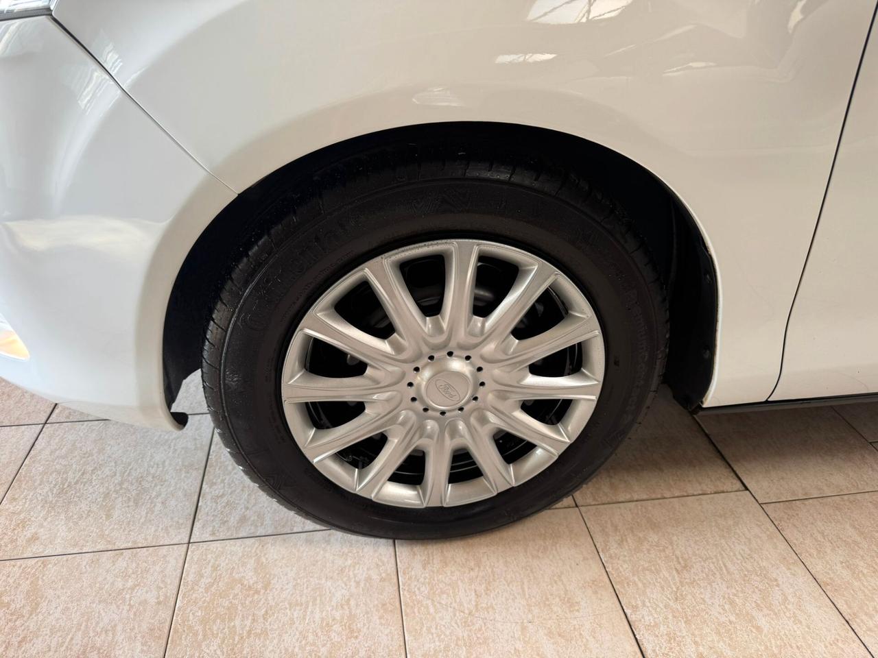 Ford B-Max 1.5 TDCi 75 CV Business