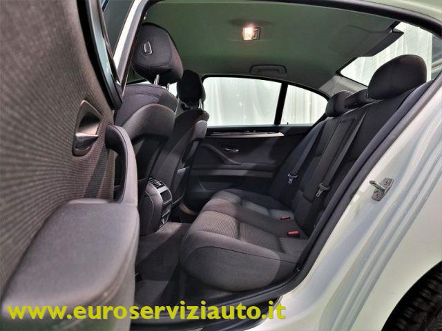 BMW 520 520i