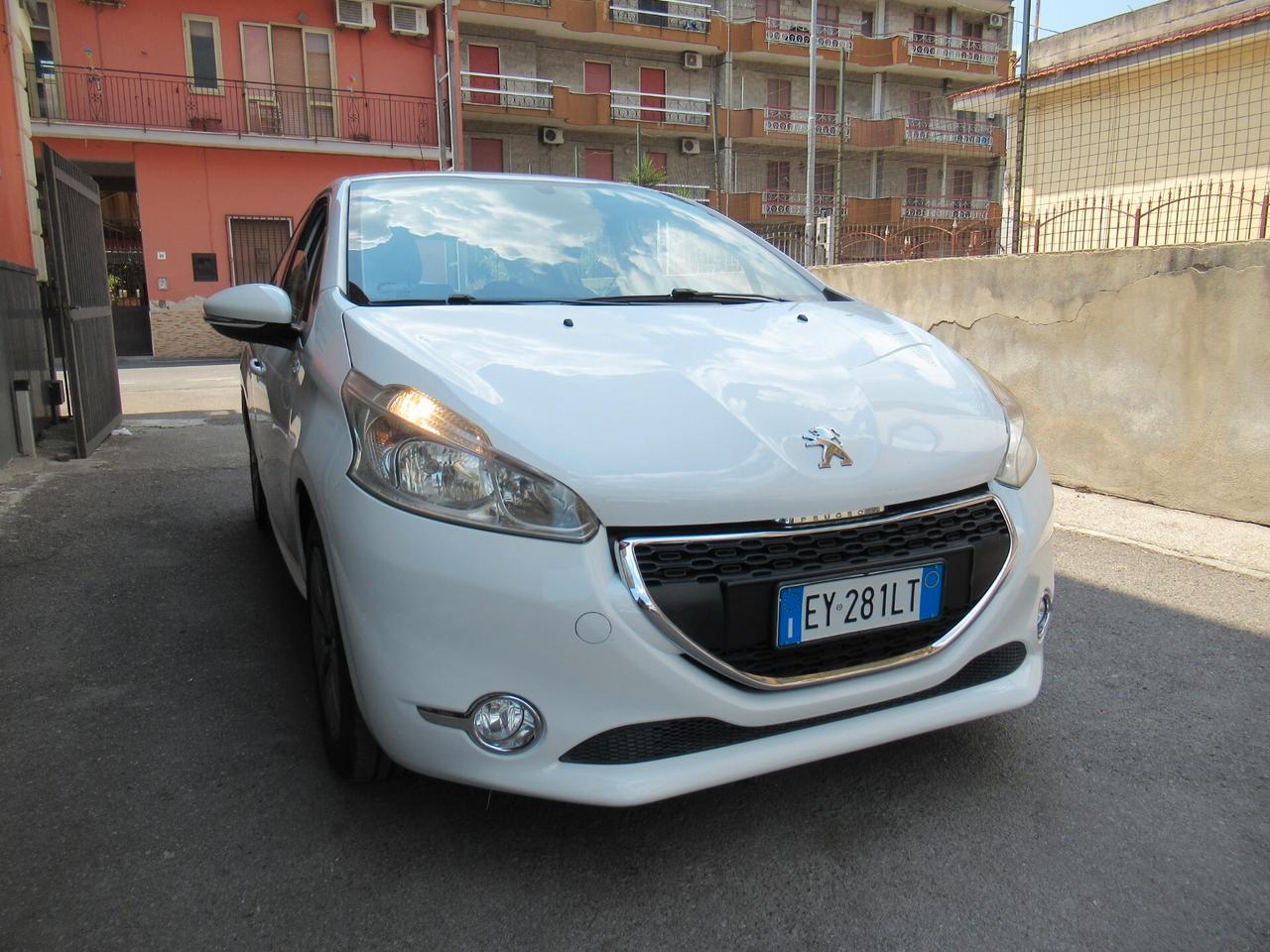 Peugeot 208 1.4 VTi 95 CV 5p. GPL Allure