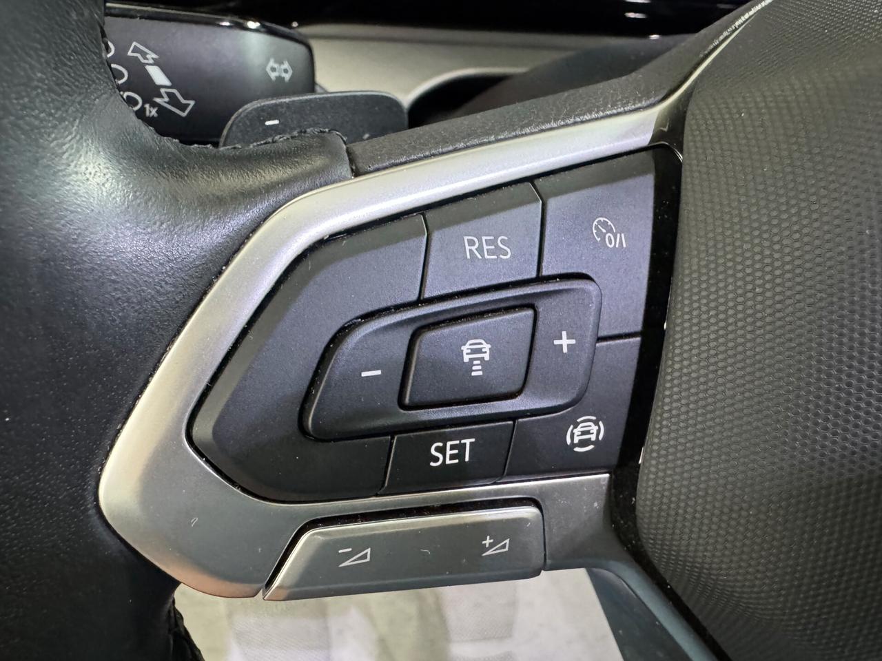Volkswagen Golf 1.0 etsi evo Life 110cv dsg / NO VINCOLI