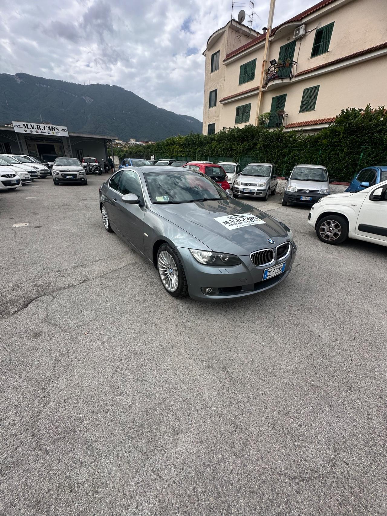 Bmw 325 325i cat Coupé Attiva