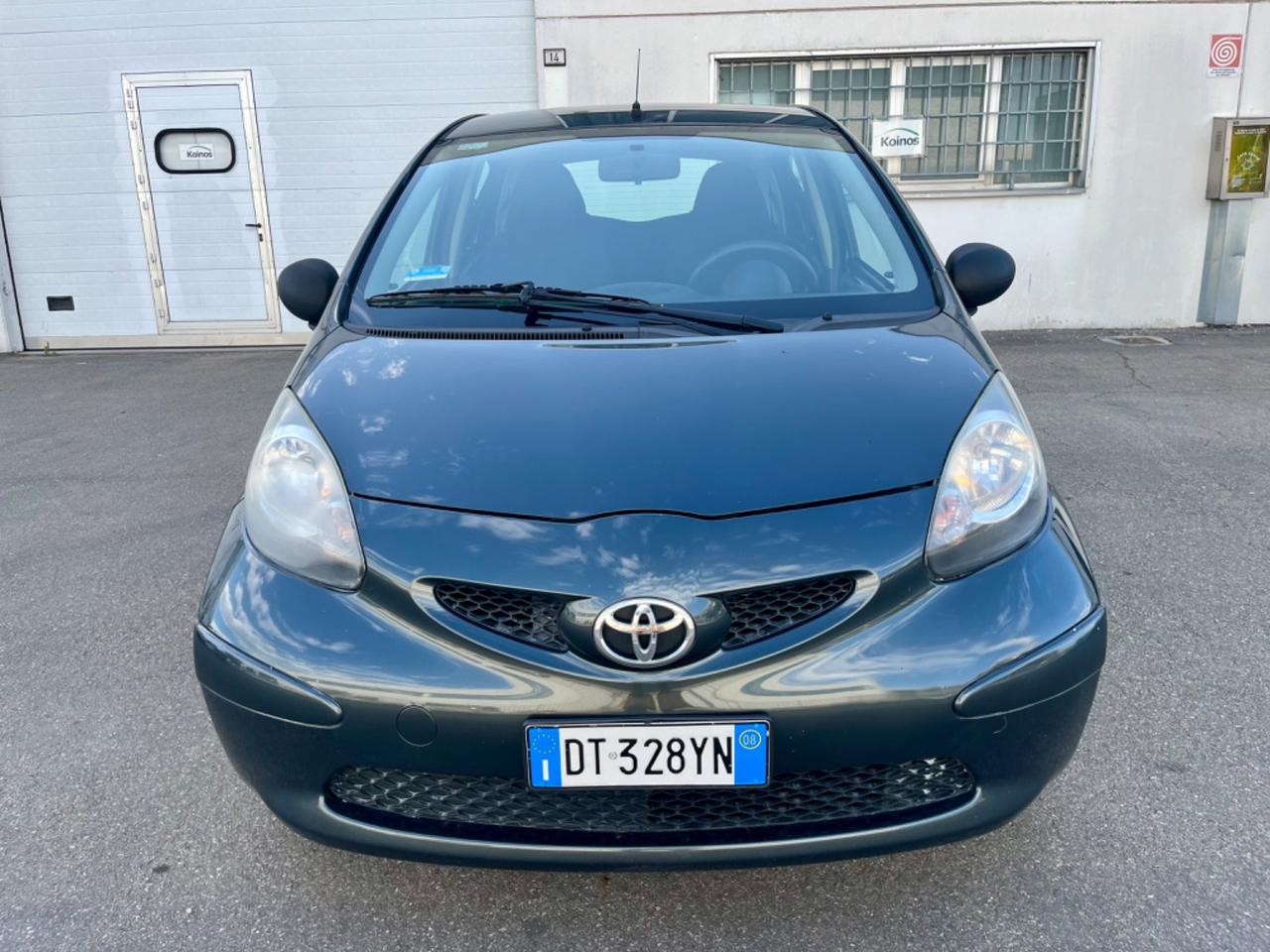Toyota Aygo 1.0benz 2008 86.000km per neopatentati