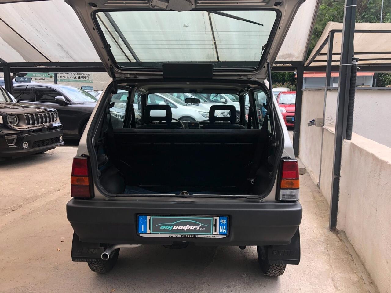 Fiat Panda FIAT PANDA 4X4 COUNTRY CLUB INIEZIONE UNIPROPRIETARIO ANNO 2003 RESTAURATA INTERAMENTE.