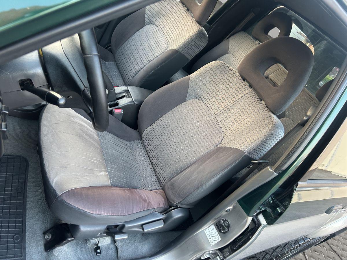 MITSUBISHI - L200 - d.cab 2.5 tdi Intense 4wd 115cv